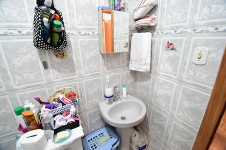 Casa à venda com 111m², 3 quartos e 4 vagasBanheiro Social