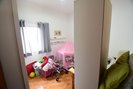 Casa à venda com 111m², 3 quartos e 4 vagasQuarto 2