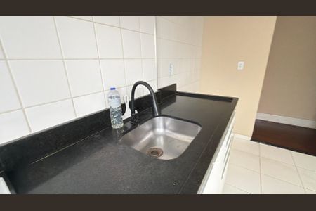 Apartamento à venda com 47m², 2 quartos e 1 vaga Apartamento à venda com 47m², 2 quartos e 1 vagaCozinha