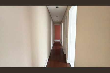 Apartamento à venda com 47m², 2 quartos e 1 vaga Apartamento à venda com 47m², 2 quartos e 1 vagaCorredor
