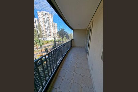 Apartamento para alugar com 139m², 3 quartos e 2 vagas Apartamento para alugar com 139m², 3 quartos e 2 vagasVaranda