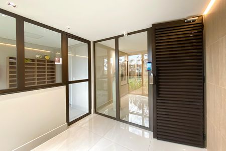 Apartamento à venda com 72m², 2 quartos e 3 vagas Apartamento à venda com 72m², 2 quartos e 3 vagasÁrea comum
