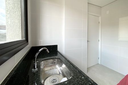 Apartamento à venda com 125m², 2 quartos e 3 vagas Apartamento à venda com 125m², 2 quartos e 3 vagasCozinha