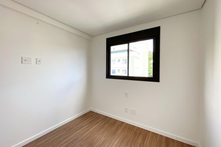 Apartamento à venda com 125m², 2 quartos e 3 vagas Apartamento à venda com 125m², 2 quartos e 3 vagasQuarto 2