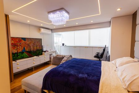 Apartamento à venda com 183m², 3 quartos e 3 vagas Apartamento à venda com 183m², 3 quartos e 3 vagasSuíte 2