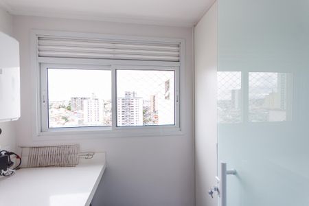 Apartamento à venda com 183m², 3 quartos e 3 vagas Apartamento à venda com 183m², 3 quartos e 3 vagasÁrea de Serviço
