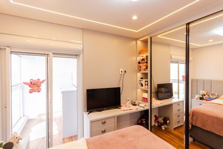 Apartamento à venda com 183m², 3 quartos e 3 vagas Apartamento à venda com 183m², 3 quartos e 3 vagasSuíte 1