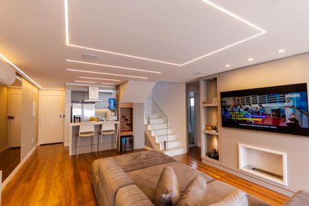 Apartamento à venda com 183m², 3 quartos e 3 vagas Apartamento à venda com 183m², 3 quartos e 3 vagasSala