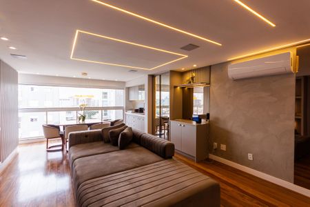 Apartamento à venda com 183m², 3 quartos e 3 vagas Apartamento à venda com 183m², 3 quartos e 3 vagasSala