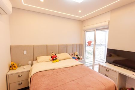 Apartamento à venda com 183m², 3 quartos e 3 vagas Apartamento à venda com 183m², 3 quartos e 3 vagasSuíte 1