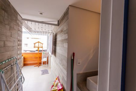 Apartamento à venda com 183m², 3 quartos e 3 vagas Apartamento à venda com 183m², 3 quartos e 3 vagasCobertura