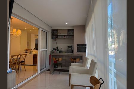 Apartamento à venda com 2 quartos, 96m² em Jardim Vazani, São Paulo