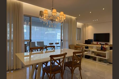 Apartamento à venda com 2 quartos, 96m² em Jardim Vazani, São Paulo