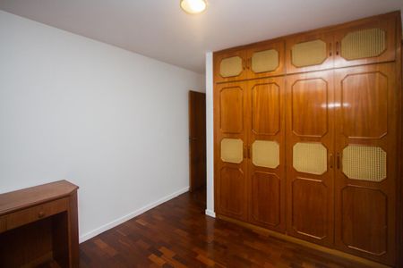 Apartamento para alugar com 163m², 4 quartos e 3 vagas Apartamento para alugar com 163m², 4 quartos e 3 vagasQuarto 4