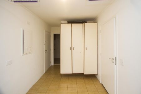 Apartamento para alugar com 163m², 4 quartos e 3 vagas Apartamento para alugar com 163m², 4 quartos e 3 vagasÁrea de Serviço