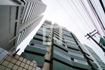 Apartamento para alugar com 85m², 1 quarto e 1 vaga