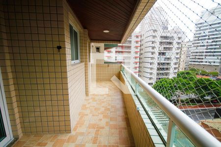 Apartamento para alugar com 85m², 1 quarto e 1 vaga