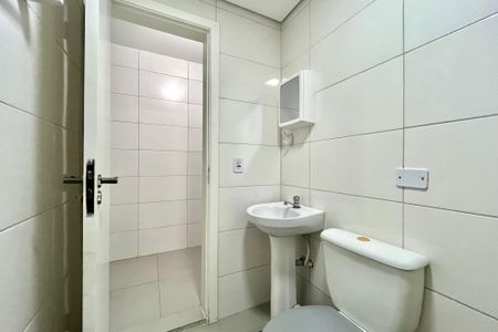 Banheiro Social de apartamento para alugar com 1 quarto, 36m² em Vila Monte Alegre, São Paulo