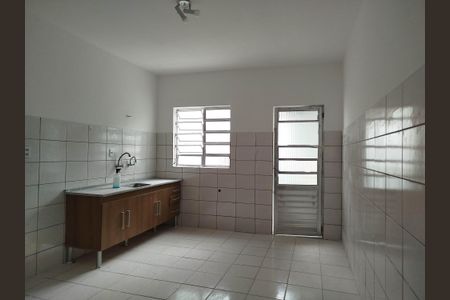 Casa para alugar com 150m², 2 quartos e 1 vaga Casa para alugar com 150m², 2 quartos e 1 vagaCozinha