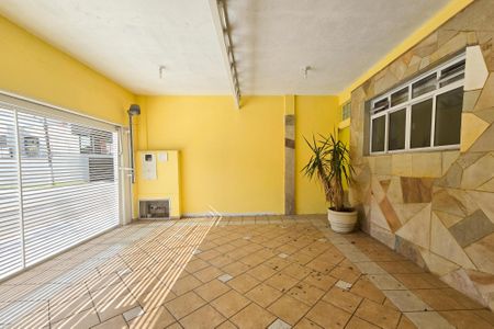 Casa para alugar com 210m², 2 quartos e 2 vagas Casa para alugar com 210m², 2 quartos e 2 vagasGaragem