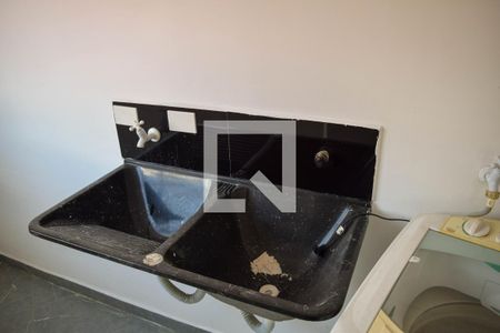 Casa para alugar com 80m², 2 quartos e sem vaga