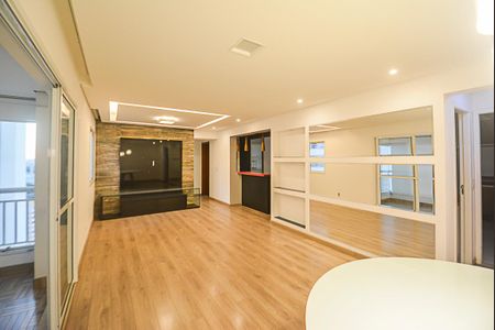 Apartamento para alugar com 107m², 2 quartos e 2 vagas Apartamento para alugar com 107m², 2 quartos e 2 vagasSala