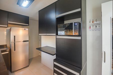 Apartamento para alugar com 107m², 2 quartos e 2 vagas Apartamento para alugar com 107m², 2 quartos e 2 vagasCozinha