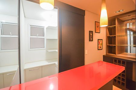 Apartamento para alugar com 107m², 2 quartos e 2 vagas Apartamento para alugar com 107m², 2 quartos e 2 vagasDetalhe Sala