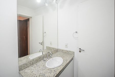 Apartamento para alugar com 107m², 2 quartos e 2 vagas Apartamento para alugar com 107m², 2 quartos e 2 vagasBanheiro da Suíte 2
