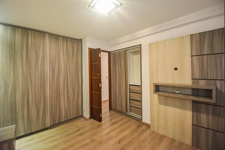 Apartamento para alugar com 107m², 2 quartos e 2 vagas Apartamento para alugar com 107m², 2 quartos e 2 vagasSuíte