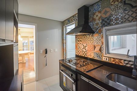 Apartamento para alugar com 107m², 2 quartos e 2 vagas Apartamento para alugar com 107m², 2 quartos e 2 vagasCozinha