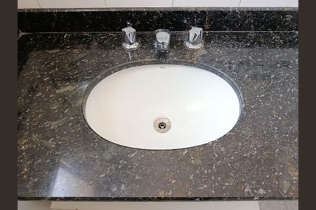 Apartamento para alugar com 42m², 1 quarto e 1 vaga Apartamento para alugar com 42m², 1 quarto e 1 vagaBanheiro da Suíte