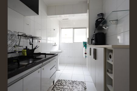 Cozinha de apartamento para alugar com 2 quartos, 54m² em Vila Andrade, São Paulo
