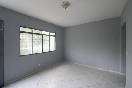 Casa para alugar com 200m², 2 quartos e 2 vagasSala