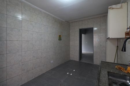 Casa para alugar com 200m², 2 quartos e 2 vagasCozinha