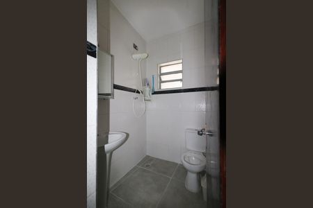 Casa para alugar com 200m², 2 quartos e 2 vagasBanheiro