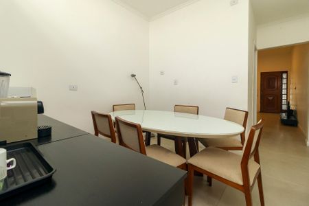 Casa para alugar com 120m², 3 quartos e 1 vaga Casa para alugar com 120m², 3 quartos e 1 vagaSala de Jantar