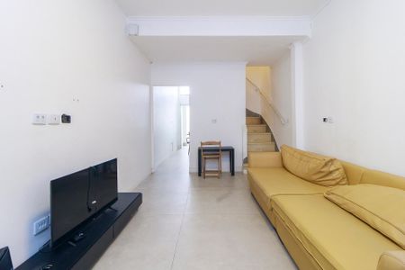 Casa para alugar com 120m², 3 quartos e 1 vaga Casa para alugar com 120m², 3 quartos e 1 vagaSala