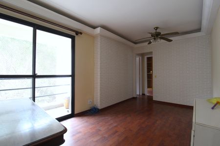 Sala de apartamento à venda com 2 quartos, 60m² em Vila Uberabinha, São Paulo