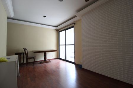 Sala de apartamento à venda com 2 quartos, 60m² em Vila Uberabinha, São Paulo