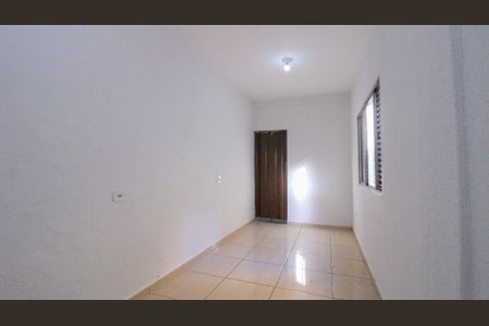 Quarto de casa para alugar com 1 quarto, 125m² em Vila California, São Paulo