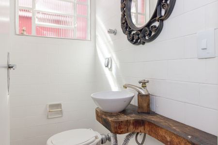Casa para alugar com 82m², 2 quartos e 2 vagas Casa para alugar com 82m², 2 quartos e 2 vagasLavabo