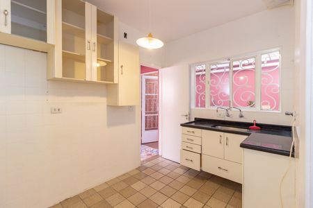 Casa para alugar com 82m², 2 quartos e 2 vagas Casa para alugar com 82m², 2 quartos e 2 vagasCozinha