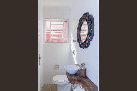 Casa para alugar com 82m², 2 quartos e 2 vagas Casa para alugar com 82m², 2 quartos e 2 vagasLavabo