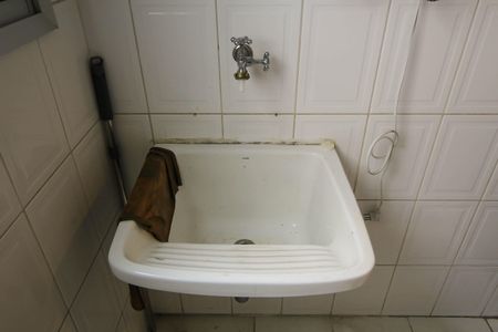 Apartamento à venda com 70m², 2 quartos e 1 vagaÁrea de Serviço