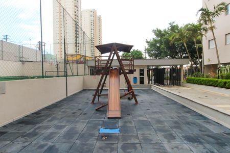 Apartamento à venda com 70m², 2 quartos e 1 vagaPlayground