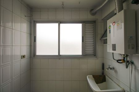 Apartamento à venda com 70m², 2 quartos e 1 vagaÁrea de Serviço