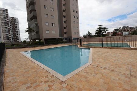 Apartamento à venda com 70m², 3 quartos e 1 vagaÁrea comum - Piscina