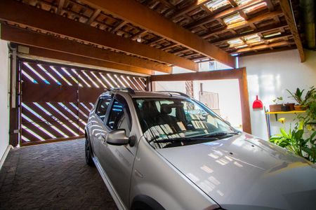 Casa à venda com 157m², 3 quartos e 3 vagasGaragem