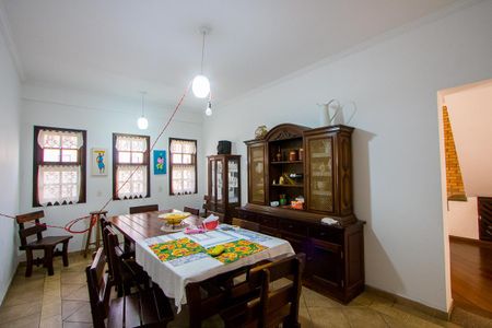 Casa à venda com 157m², 3 quartos e 3 vagasCopa